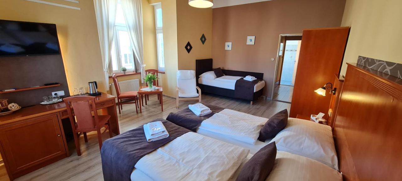 Pension Elektra Mariánské Lázně Exteriör bild