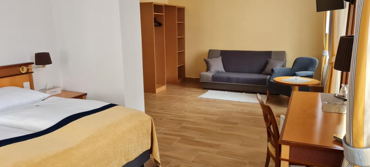 Pension Elektra Mariánské Lázně Exteriör bild